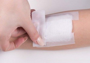 Yêu cầu báo chào giá mua sắm mặt hàng thiết bị y tế tiêu hao bông, băng, gạc các loại sử dụng cho các khoa lâm sàng năm 2025 – 2026 tại Bệnh viện Đa khoa khu vực miền núi phía Bắc Quảng Nam