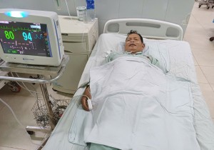 Cấp cứu thành công một trường hợp nhồi máu mạc treo bằng can thiệp mạch dưới số hóa xóa nền.